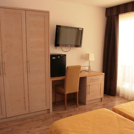 Отель Casa Vigolana Natural Garni Виголо-Ваттаро Экстерьер фото