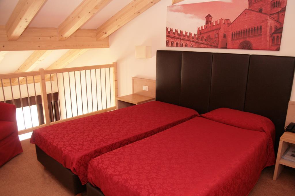 Отель Casa Vigolana Natural Garni Виголо-Ваттаро Номер фото