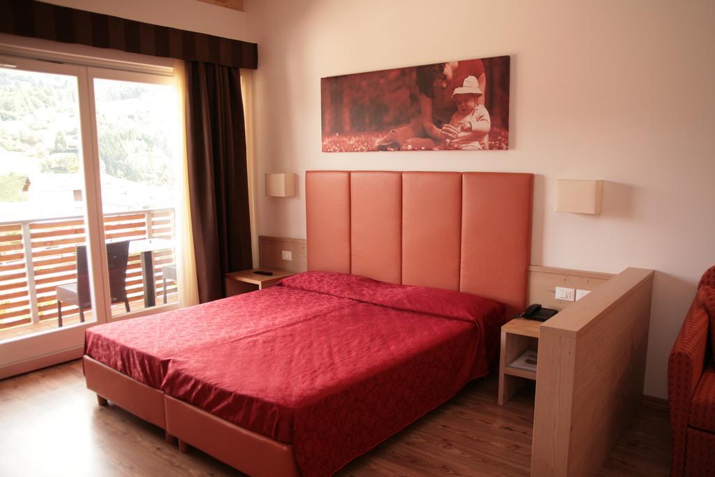Отель Casa Vigolana Natural Garni Виголо-Ваттаро Экстерьер фото