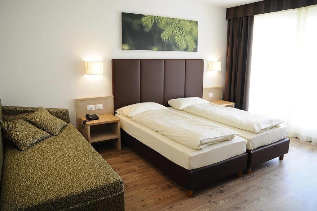 Отель Casa Vigolana Natural Garni Виголо-Ваттаро Экстерьер фото